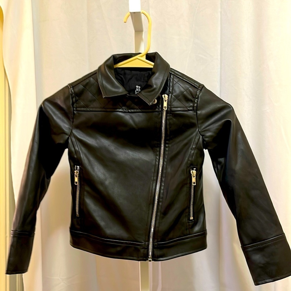Kids Faux Leather Black Moto Jacket XS (4/5) Classic Moto Zippered Style